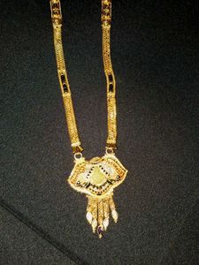 Elegant Golden mangalsutra