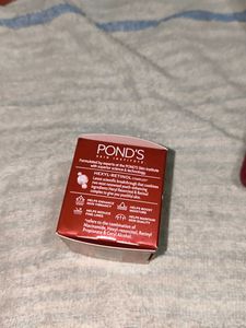 Pond's Youthful Miracle Day Cream