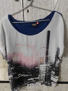 Stylish Women's Graphic Print Top