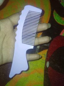 Vintage White Comb
