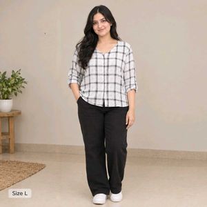 Chic Plaid Button-Up Blouse