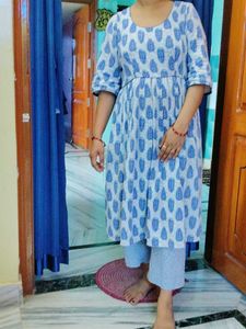 Blue Leaf Print Kurta Set