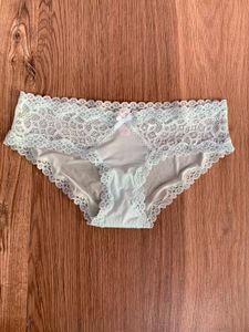 Lace Trimmed Bikini Briefs
