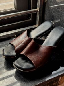 Stylish Brown Wedge Sandals