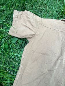 Men's Tan Short Sleeve Button-Up Shirt
