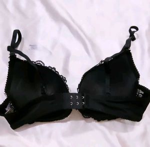 New Black Bra