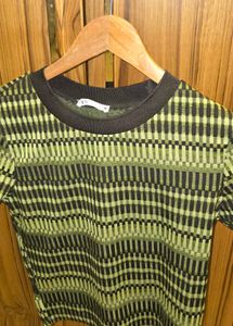 ZARA Green & Black Geometric Pattern Top