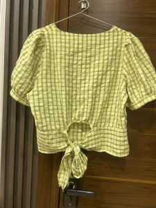 madame Gingham Tie-Back Top