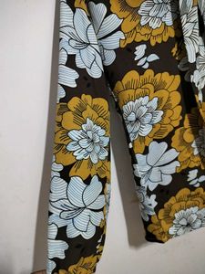 Floral Print Long Sleeve Top