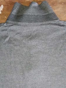 ARROW rare half button collar sweater charcoal