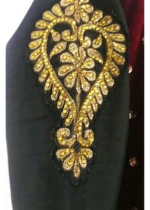 Elegant Black &amp; Maroon Kurta Set