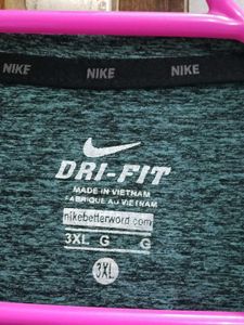 Nike Dri-Fit T-Shirt