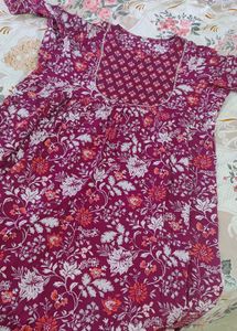 Elegant Floral Print Kurta