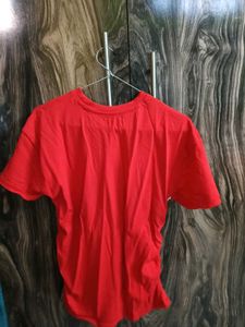 Red Heart Graphic T-Shirt from shein