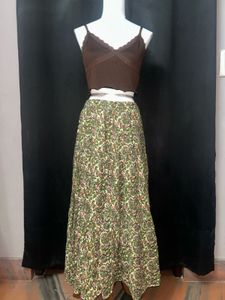 Chic Brown Cropped Tank Top