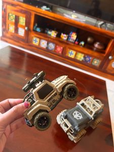 Toy Jeep &amp; Truck Set