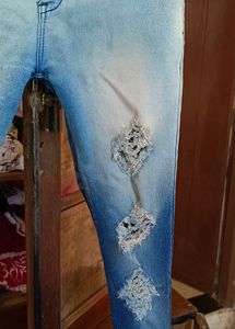 Ripped Jeans