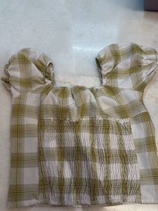 Chic Plaid Button-Up Crop Top