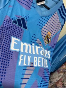 Real Madrid gk T.courtois premium football Jersey