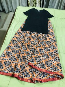 Classic V-Neck Tee with Long Skirt 💫💫