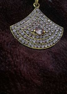 Sparkling Gold-toned Jewelry Set