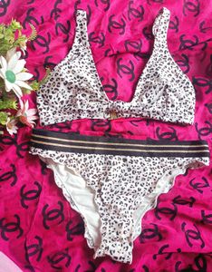 H&amp;M Animal Print Bikini Set