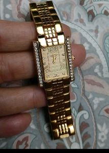 Elegant Swiss Made Longines Gold Diamond Watch