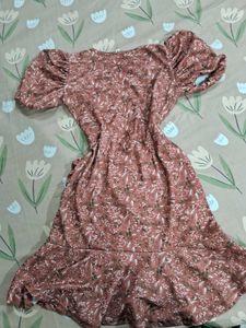 Chic Floral Print Puff Sleeve Dress