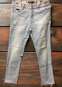 Light Wash Mom Jeans