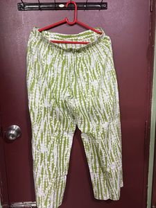 Green &amp; White Printed Kurta Set