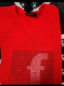 Sparkling Red "F" Graphic T-Shirt