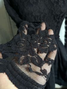 Chic Black Lace &amp; Pleated Dress