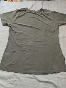 Remember to Live Graphic T-Shirt