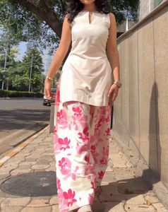 Desi Farsi White Sleeveless Kurta set