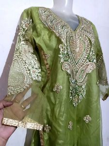 Heavy Work Pakistani Suit.