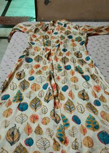 women's front-slit long shrug