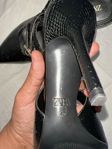Zara animal print slingbacks