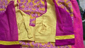 “Yellow &amp; Pink Floral Print Saree – Elegant &amp; Vibr