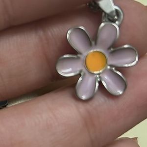 Charming Flower Pendant Necklaces Set