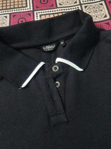 Women Black Solid Polo Collar Shirt