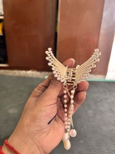 Elegant Pearl &amp; Crystal Hair Claw Clip