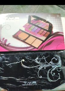 Make Up Kit