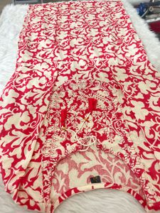 Elegant Red &amp; White Kurta Set