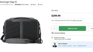 Nomatic Messenger Bag V2