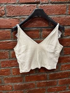 Cropped Tank Top with Lace Trim