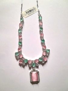 real ad Stunning Pink and Green Necklace Set