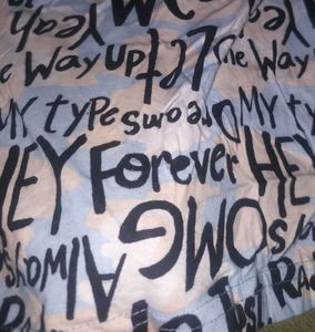 Women's graphic print shorts