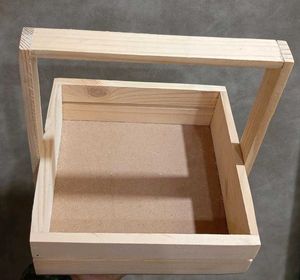 Wooden Tray With Handle (8*8)