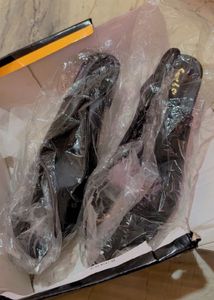 Brand new Elegant Black Slingback Heels