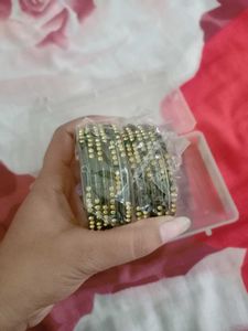 Green &amp; Gold Embellished Bangle Set